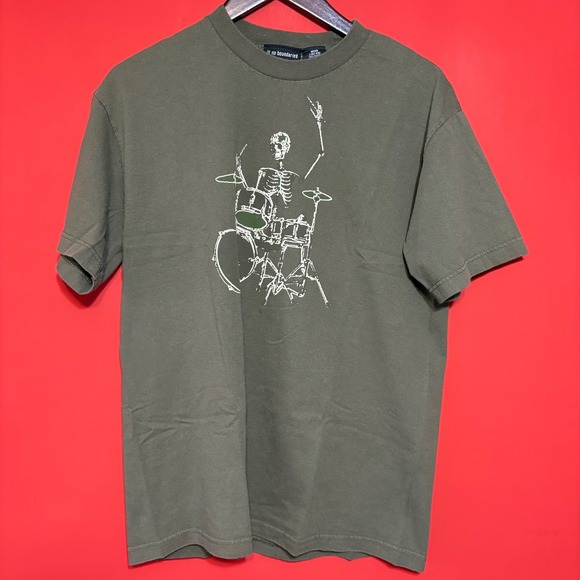 No Boundaries Mens Graphic T Shirt L Skeleton Drummer Band Olive Green - Picture 1 of 6